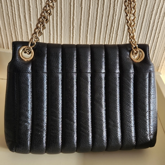 Kate Spade Black leather patent shoulder bag with gold details - Picture 5 of 6